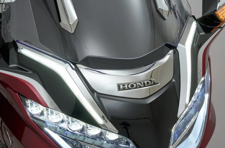 Fairing lights set with running indicators Chrome GL1800 2018up ( CIRO