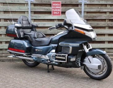 # MY-33-PJ Honda Goldwing GL1500 Aspencade
