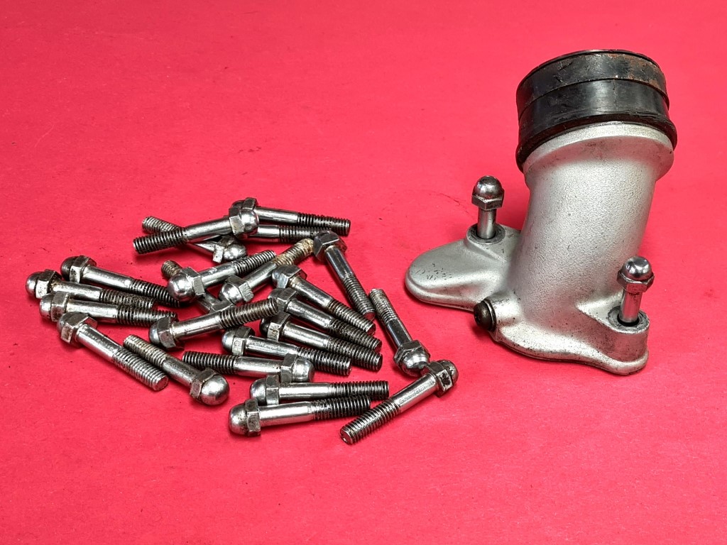 thumbnail image 2 of Gripon 1" Bore Brake Master Cylinder For Honda GoldWing GL1000-1500 & Shadow - Black Housing With Polished Lever 2 of 6