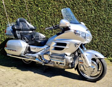 # MN-FN-29 Honda GL1800